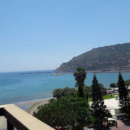 Hotel En Vie Boutique - Adults Only 3*